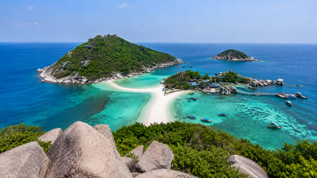 koh nang yuan viewpoint three islands sandbar from above